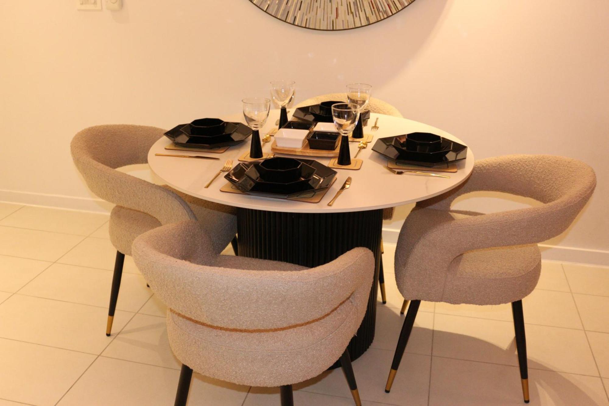 Luxury 1 Bedroom Apartment In London Bagian luar foto